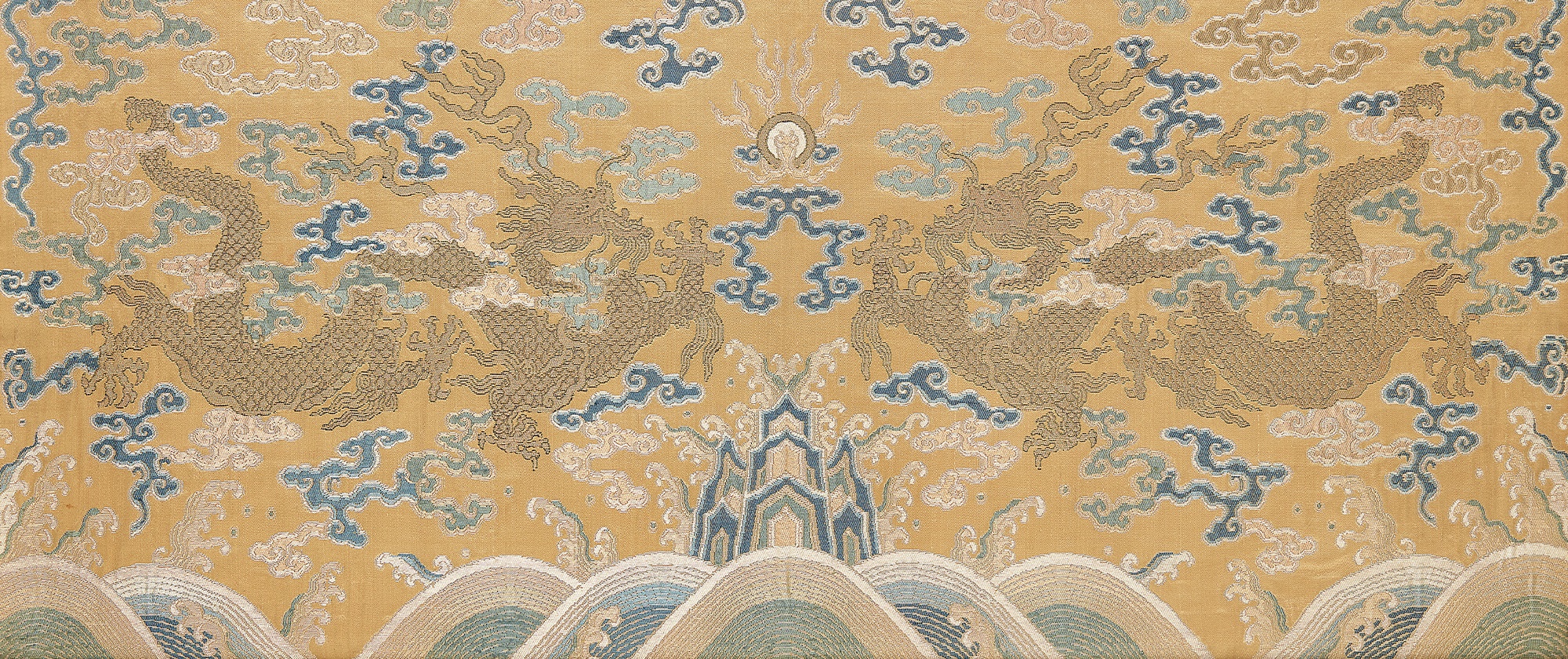 Qianlong Brocade 'Dragon' Panel